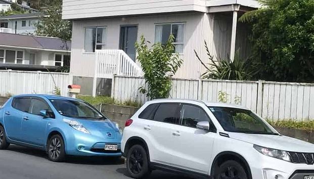 Charming 3BR Home with Garden & Deck! - Photo 1