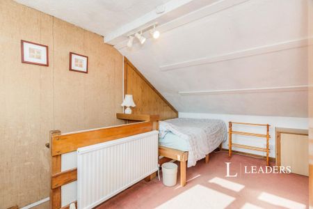 House share to rent - Photo 2