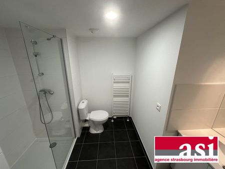 Studio récent avec balcon - Photo 3