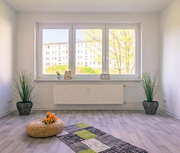 3-Raum-Erdgeschosswohnung mit Tageslichtbad - Photo 4