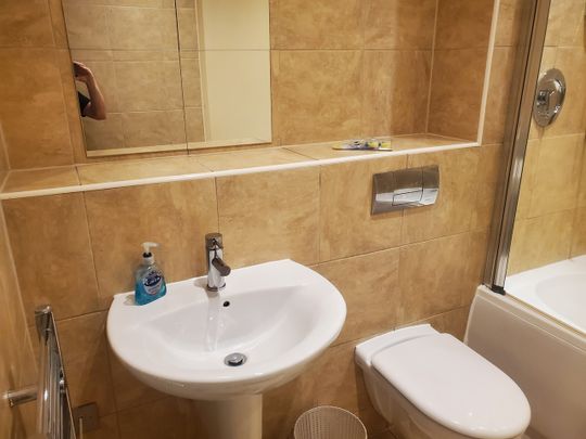 1 Bed Flat, Broughton House, S1 - Photo 1