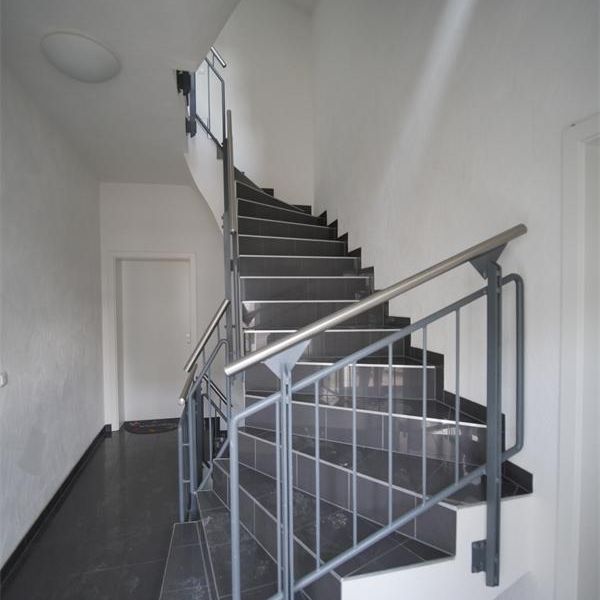 2-ZKB Wohnung mit Balkon, EBK und Stellplatz - Foto 1