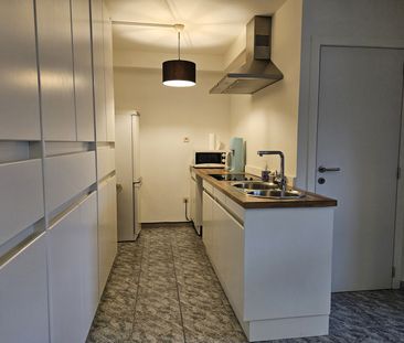 Comfortabel gelijkvloers appartement nabij het centrum - Foto 1