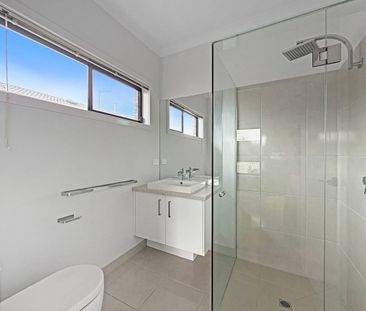 Nestled into the sought after pocket in Armstrong Creek! - Photo 6