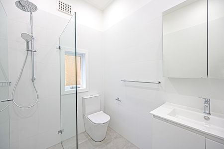 198 Victoria Avenue, Chatswood NSW 2067 - House For Rent | Domain - Photo 5