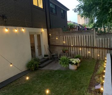 For Lease - 17 Avis Crescent Unit# Main, Toronto, Ontario - Photo 1