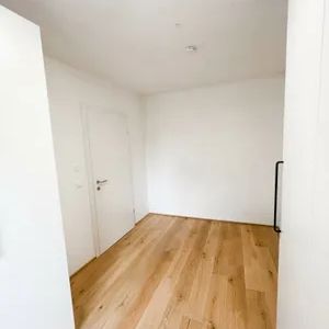Wohnen mit Balkon: Traumhafte 2-Zimmer-Wohnung direkt an der U3 I WOHNEN IN SANKT-GOTTHARD - Photo 3