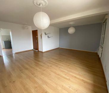 Location Appartement 4 pièces 66m² VALENCE 26000 - Photo 2