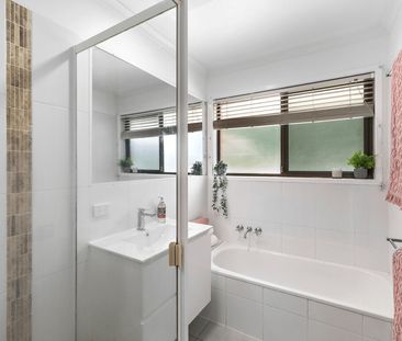Central Location in Beautiful Buderim - Photo 5