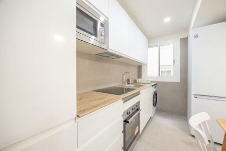 Carrer de l'Escultor Josep Capuz, Valencia, Valencian Community 46004 - Photo 5