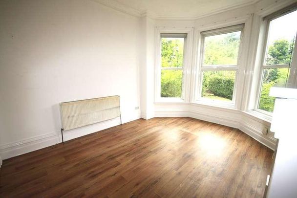 Regent Park Terrace, Leeds, LS6 - Photo 1