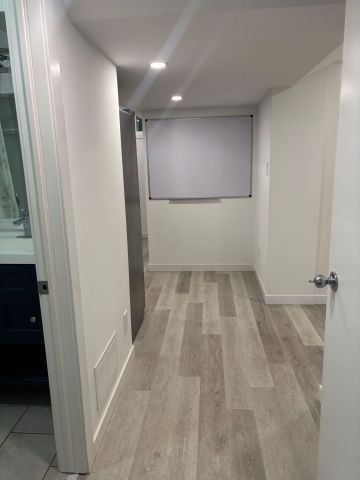 For Lease - 131 Kinzie Avenue Unit# B - Lower Level, Kitchener, Ontario - Photo 3