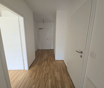 Geförderte, neuwertige 2 Zimmer Wohnung mit großem BALKON in Innenh... - Foto 1