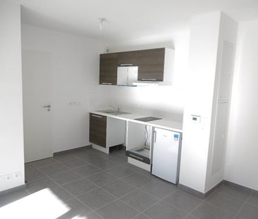 Location Appartement 2 pièces 38m² CASTELNAU LE LEZ 34170 - Photo 3