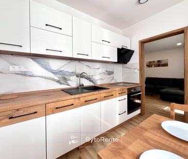 Pronájem bytu 3+1 64 m² - Photo 3