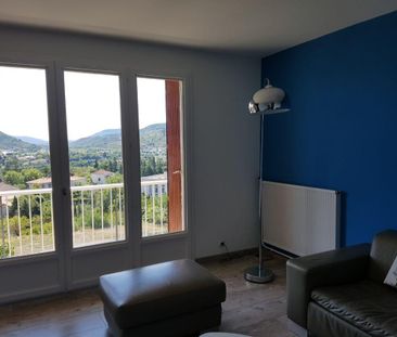 Location Appartement 1 pièce 35m² PRIVAS 07000 - Photo 2