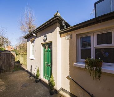 1 bedroom ground floor flat to rent - Photo 4