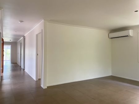 Beachside Suffolk Family Home - Photo 2