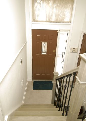 For Lease - 61 Lewiston Road Unit# Main, Toronto, Ontario - Photo 3