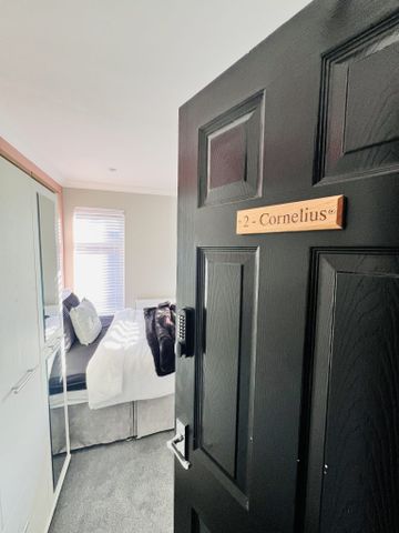 BEDROOM 4 – SMALL DOUBLE OFF SUITE - Photo 2