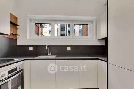 Trilocale in Affitto in Via Ruggero di Lauria 12 B a Milano - Foto 5