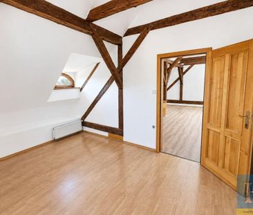 Pronájem bytu 2+kk 92 m2 - Fotografie 3