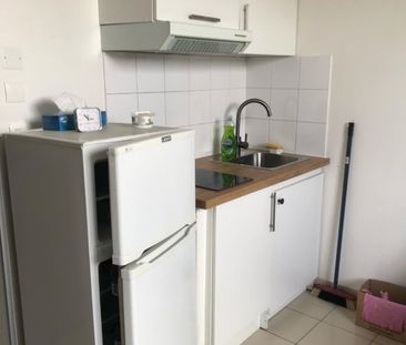 Location Appartement 1 pièce 23m² IVRY SUR SEINE 94200 - Photo 3