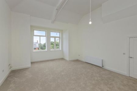 Apartment 6 35 College Green, College Avenue, Bangor, BT20 5FA - Photo 4