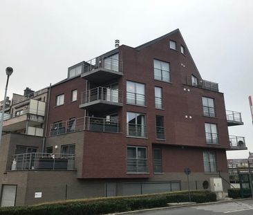 Appartement te huur - Photo 1