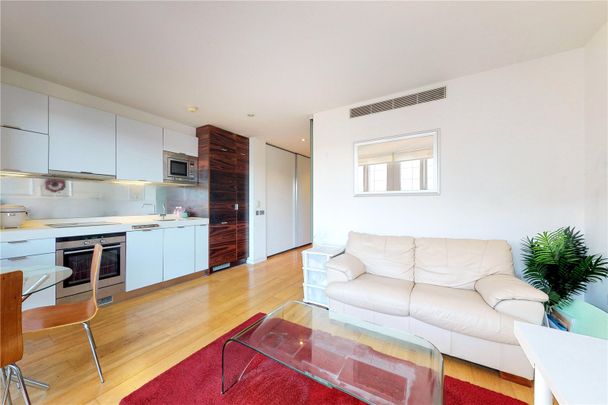 Fairmont Avenue, London, E14 9JA - Photo 1