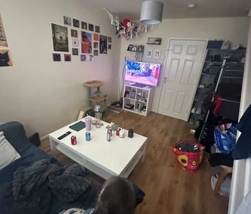 2 Bed Semi-Detached House, Aquarius Lane, M6 - Photo 4