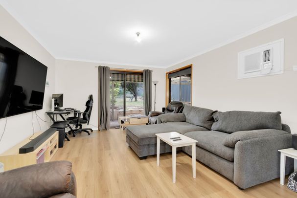 3 Bedroom home in Great Location - Photo 1