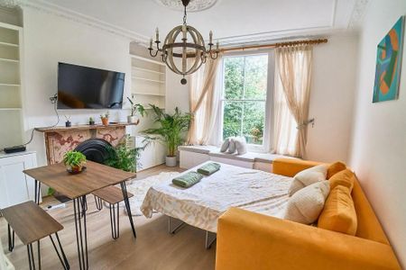 1 bedroom flat to rent - Photo 4