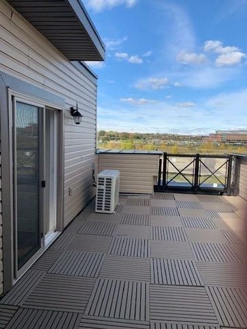 For Lease - 30 Dunsheath Way Unit# 503, Markham, Ontario - Photo 4