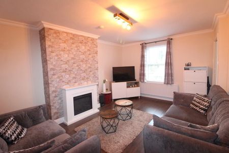 26 Loughview Terrace, BT388RE - Photo 3