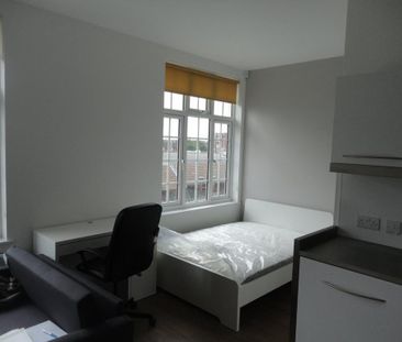 1 bedroom property to rent - Photo 3