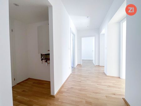 Renovierte helle 4- Zimmer Wohnung inkl. möblierter Küche und Balkon - Linz - Foto 2