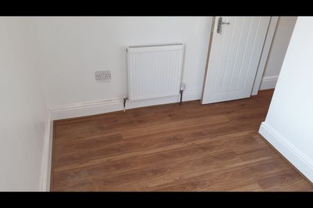 5 Bed Terraced House, Kensington, L7 - Photo 4