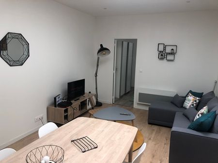 Location Appartement 5 pièces 78m² AMIENS 80000 - Photo 5
