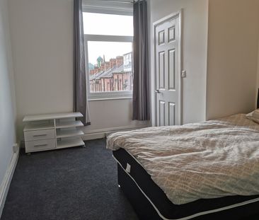 1 Bed Flat, Harehills Avenue, LS8 - Photo 6