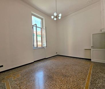 Appartamento via Vittorio Bottego 2, Sampierdarena, Genova - Photo 2