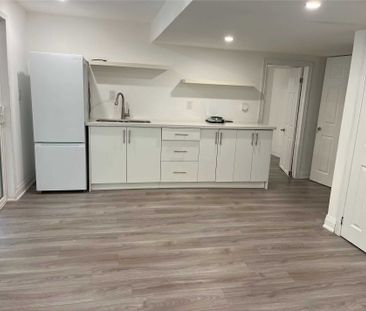 For Lease - 1210 Fox Crescent Unit# Lower, Milton, Ontario - Photo 5