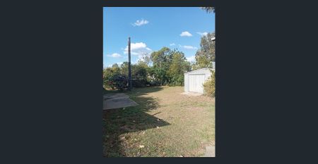 Furnished Home Close to Town & Golf Course - Photo 3