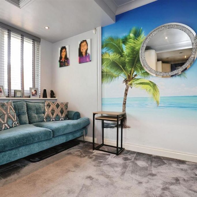 3 bedroom terraced house to rent - Photo 1