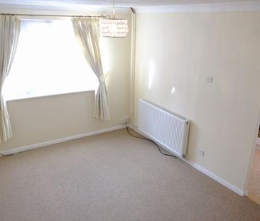 2 Bedroom Terrace House For Rent - Photo 2