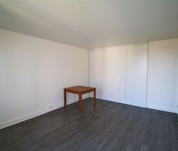 Location Appartement 2 pièces 47m² - Photo 2