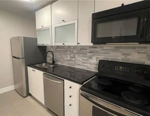 69 EAST MAIN Street Unit# 305 — 3 Bedroom - Photo 1