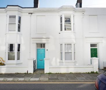 3 bedroom terraced house to rent - Photo 6