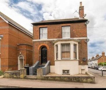 Nunnery Fields, Canterbury, CT1 - Photo 4