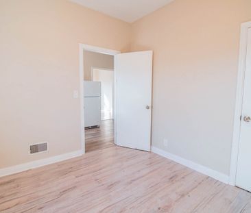 SPACIOUS 2 BEDROOM APARTMENT FOR RENT IN WELLAND!! - Photo 4